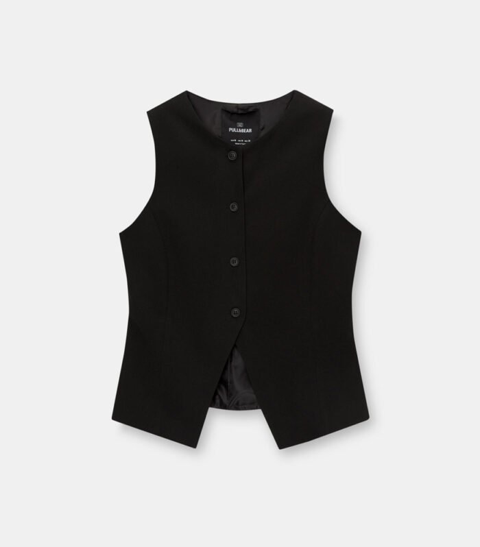 Buttoned vest